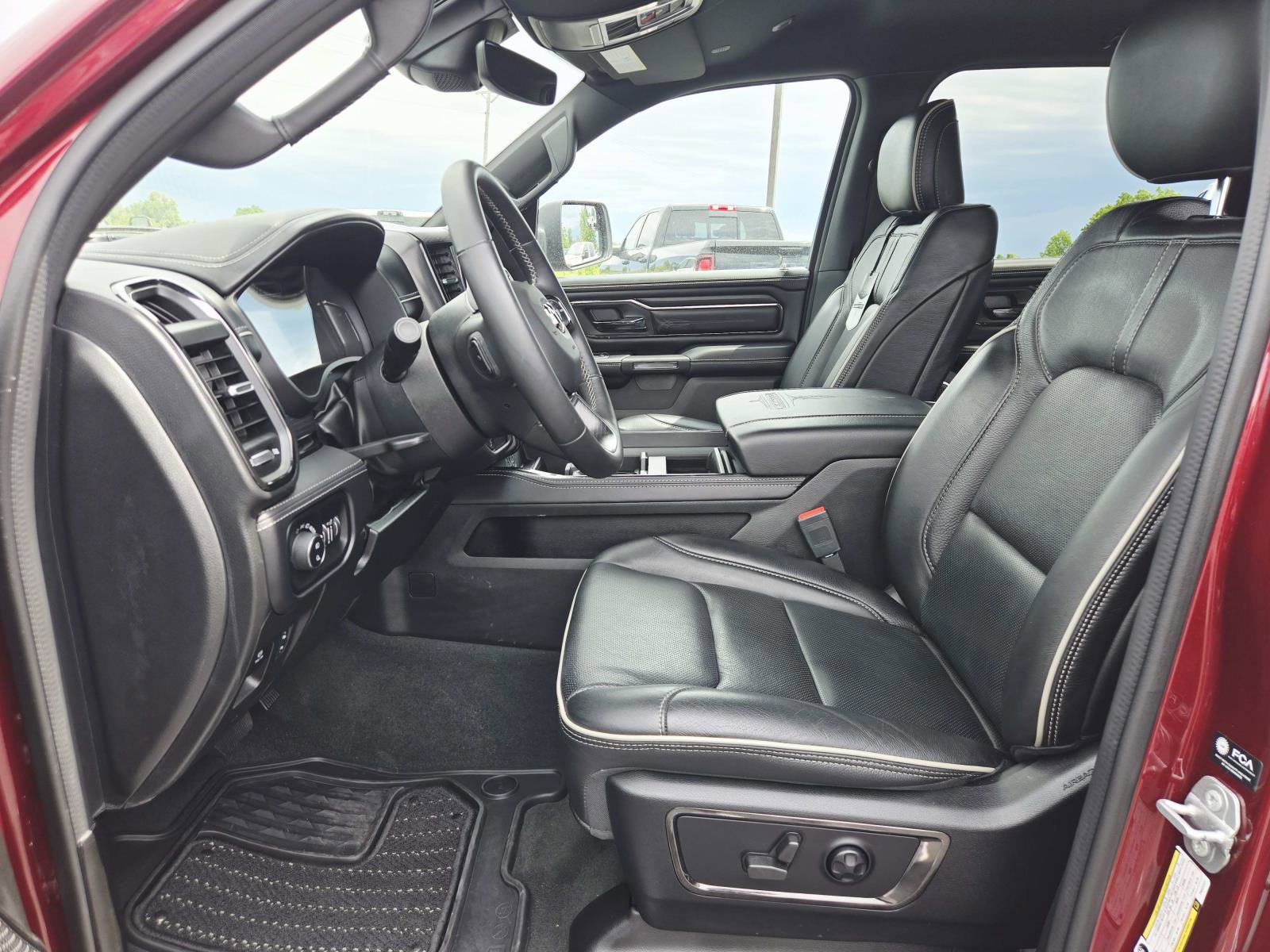 Used 2023 RAM 1500 Limited w/ Body Color Bumper Group AWD/4WD image 12