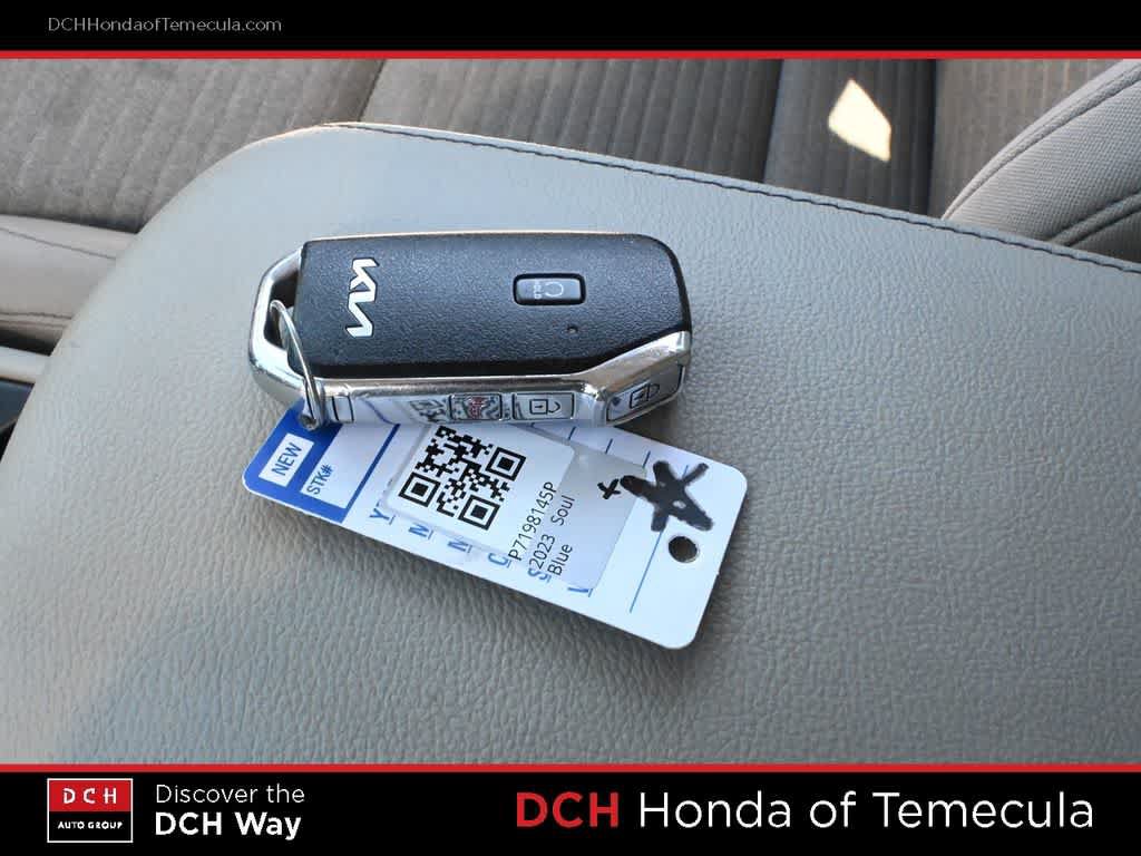 Used 2023 Kia Soul EX FWD image 15
