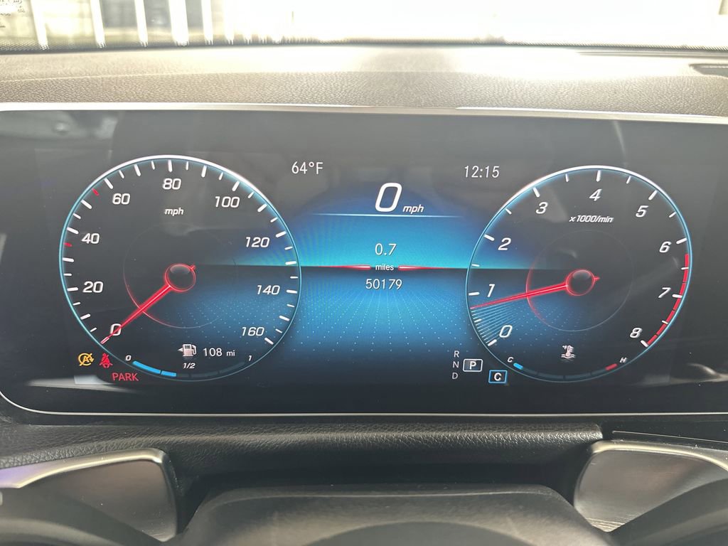 Used 2021 Mercedes-Benz GLB 250 image 37