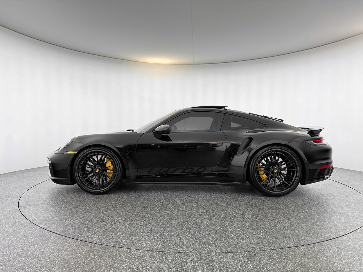 Used 2022 Porsche 911 Turbo S AWD/4WD image 2