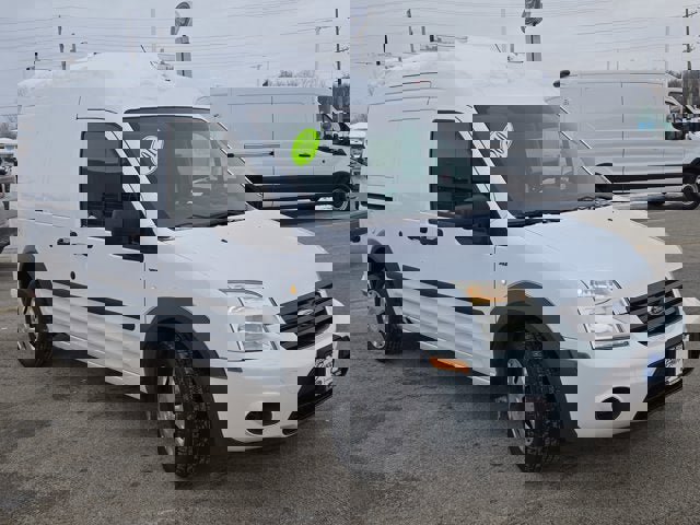 Used 2010 Ford Transit Connect XLT image 3