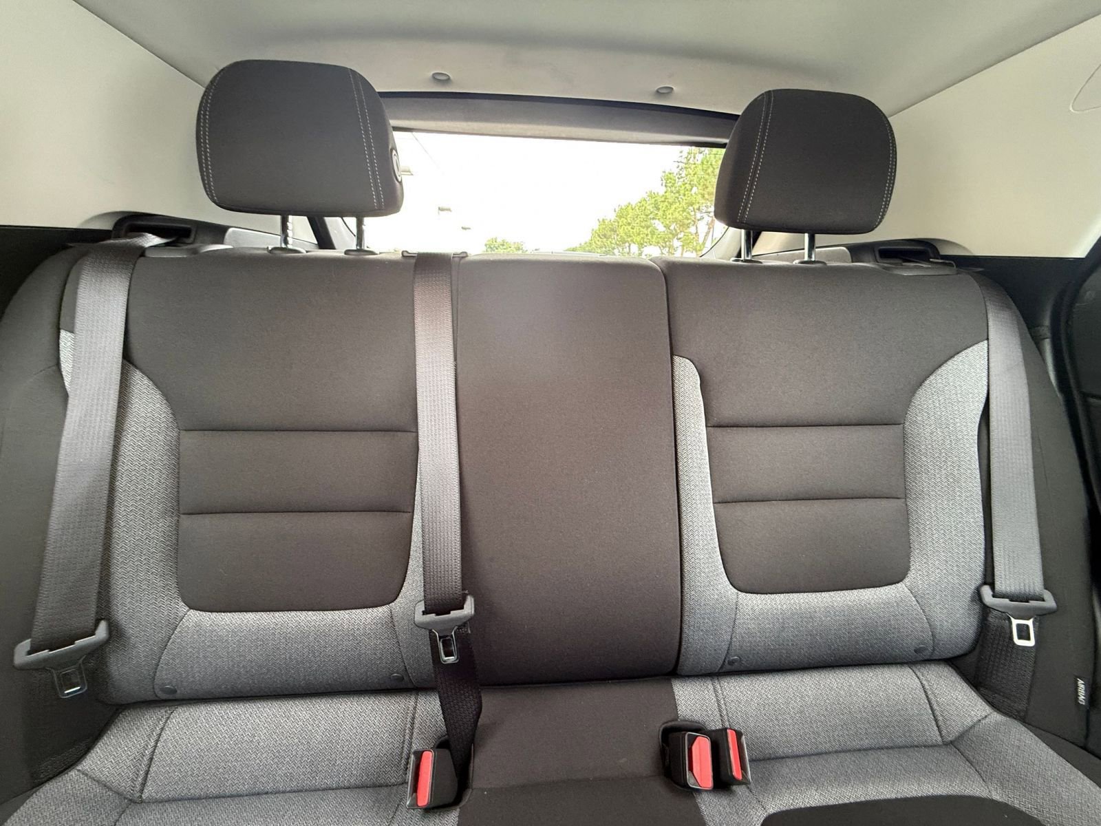 Used 2025 Chevrolet TrailBlazer LT FWD image 35