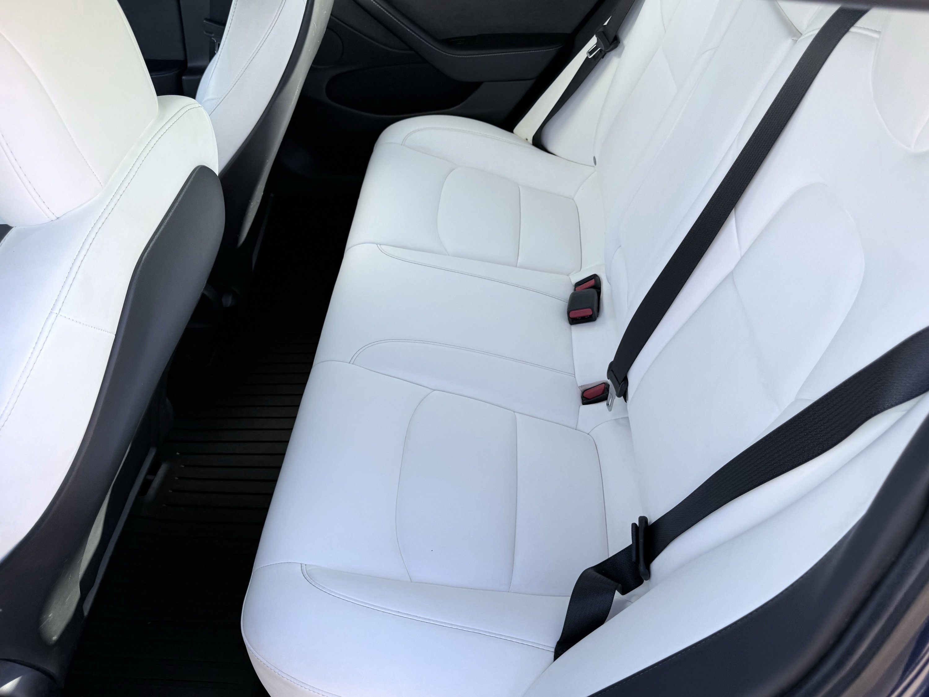 Used 2021 Tesla Model 3 Long Range image 28