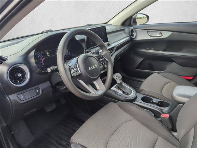 Used 2024 Kia Forte LXS FWD image 11
