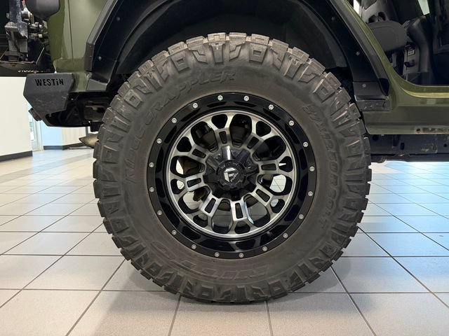 Used 2021 Jeep Wrangler Unlimited Rubicon w/ Cold Weather Group AWD/4WD image 9
