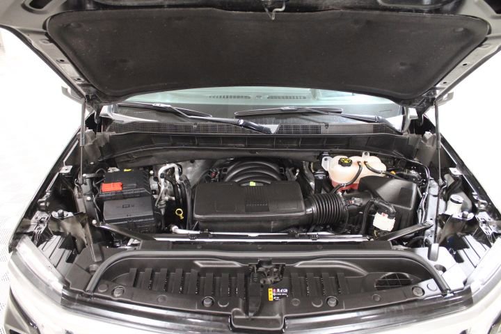Used 2023 Chevrolet Silverado 1500 High Country w/ High Country Premium Package AWD/4WD image 47