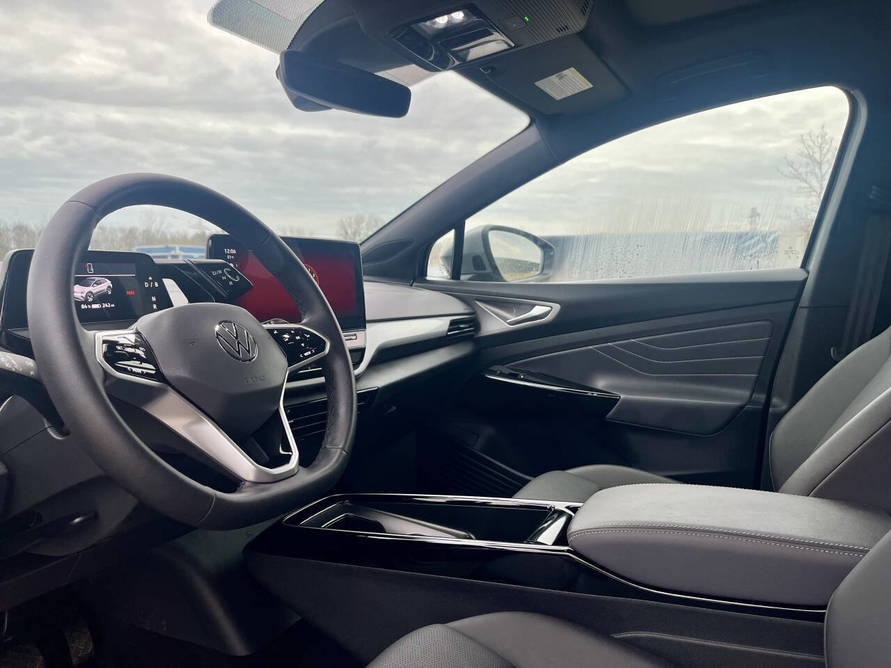 Used 2023 Volkswagen ID.4 Pro S image 12