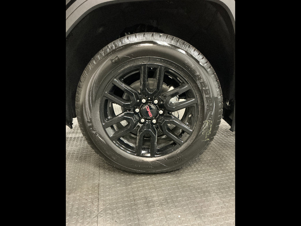 New 2026 GMC Sierra 1500 Elevation image 27