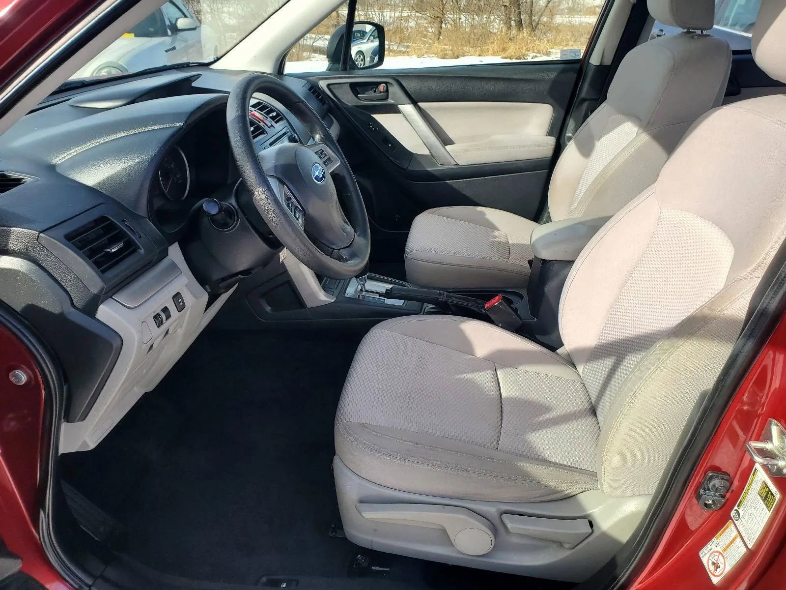 Used 2015 Subaru Forester 2.5i w/ Alloy Wheel Package image 10