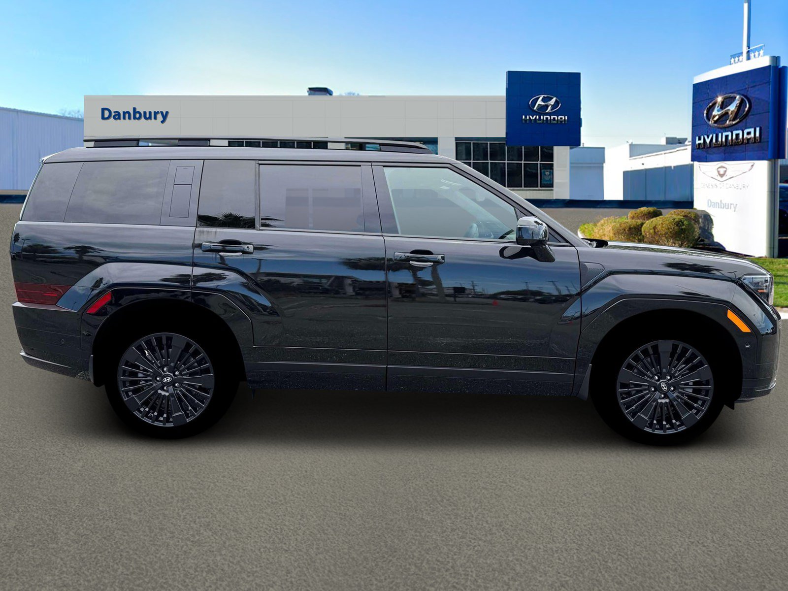 New 2026 Hyundai Santa Fe Calligraphy AWD/4WD image 9