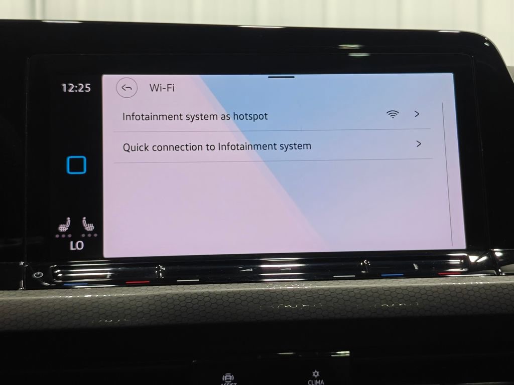 Used 2022 Volkswagen GTI SE FWD image 50
