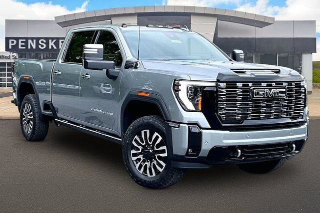 New 2026 GMC Sierra 2500 Denali Ultimate w/ Max Trailering Package AWD/4WD image 2