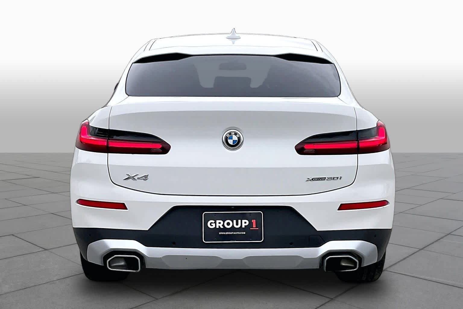 Used 2023 BMW X4 xDrive30i w/ Premium Package AWD/4WD image 5