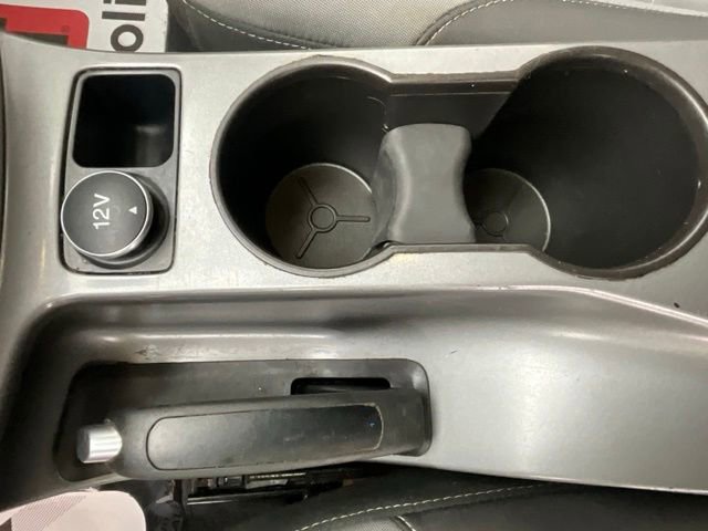 Used 2015 Ford Escape SE w/ Equipment Group 201A FWD image 18