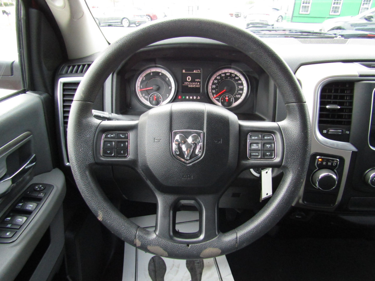 Used 2019 RAM 1500 Classic SLT image 10