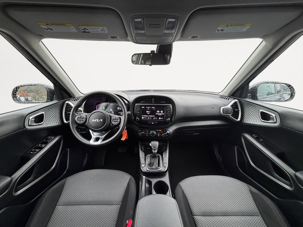 Used 2023 Kia Soul LX w/ Option Group 015 image 13