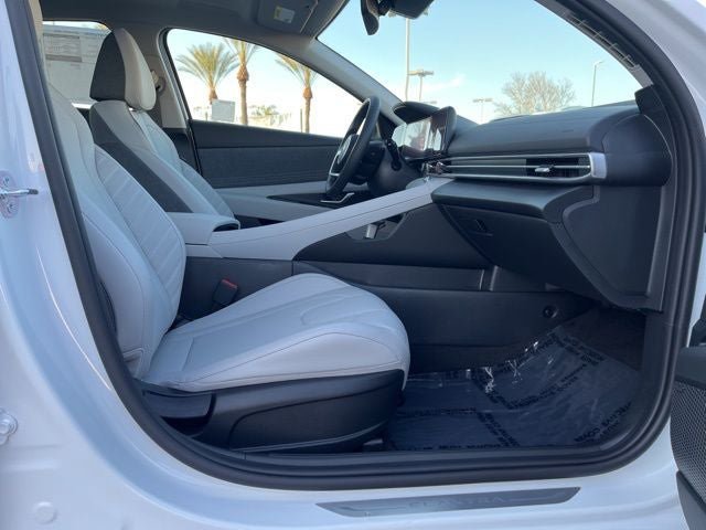 New 2026 Hyundai Elantra Limited image 36