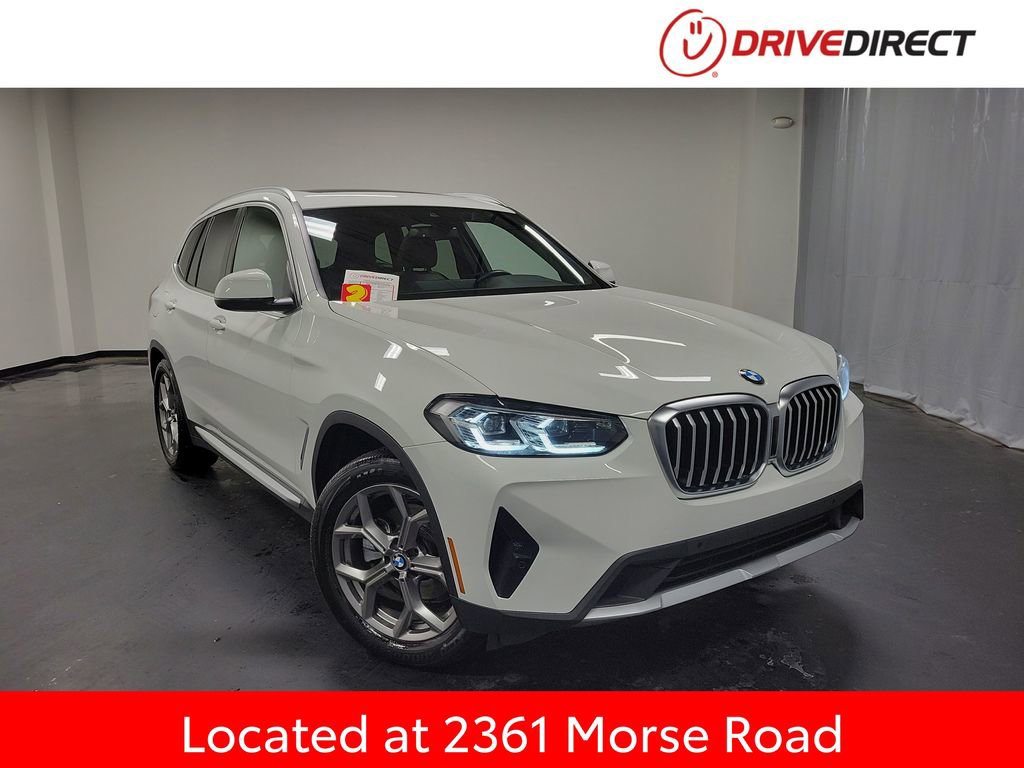 Used 2022 BMW X3 xDrive30i w/ Premium Package 2
