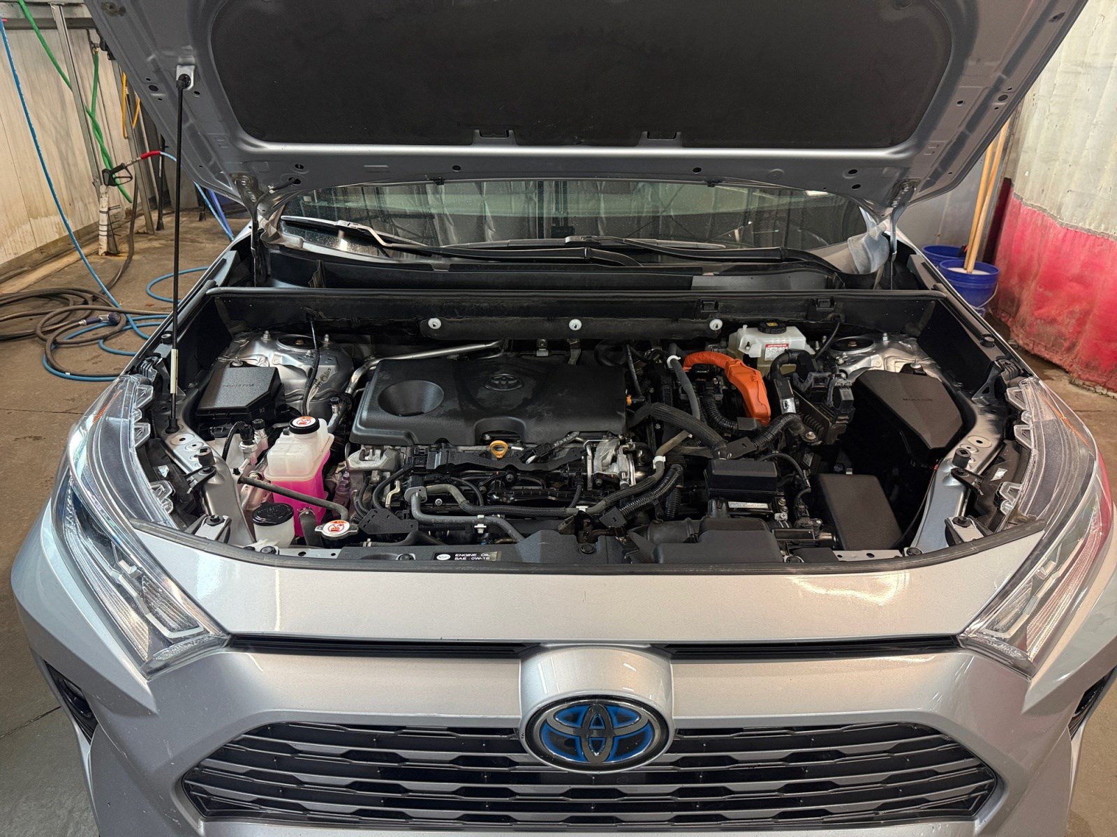 Used 2020 Toyota RAV4 XSE w/ XSE Grade Weather Package AWD/4WD image 20