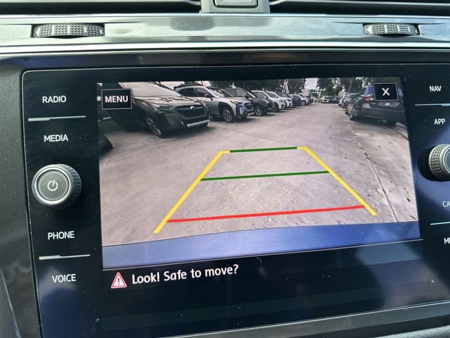 Used 2019 Volkswagen Tiguan SEL R-Line AWD/4WD image 17