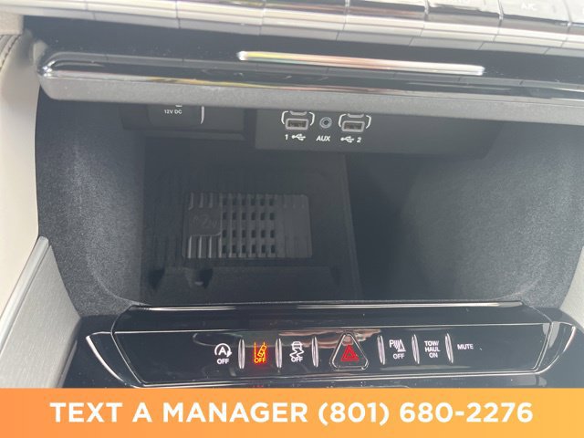 New 2026 Jeep Grand Wagoneer 4WD w/ 8-Passenger Seating Package image 28