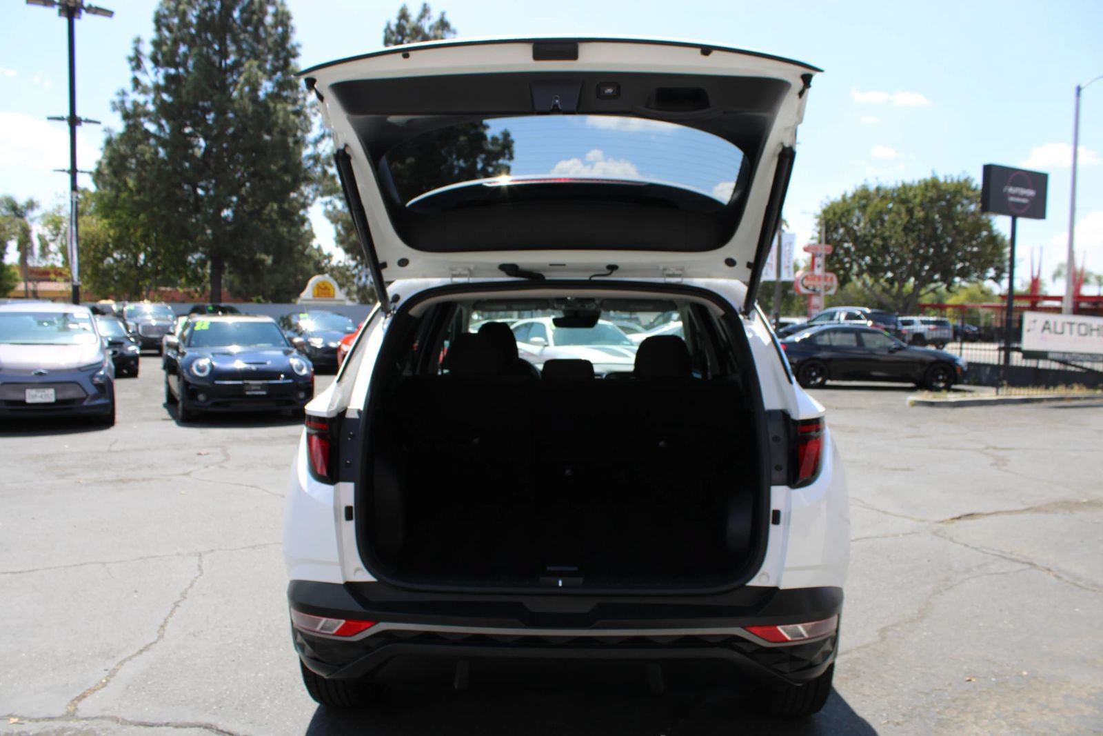 Used 2024 Hyundai Tucson SEL AWD/4WD image 34