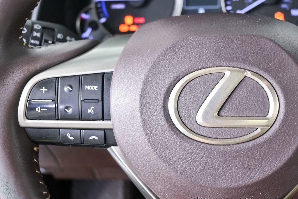 Used 2019 Lexus RX 450h AWD w/ Luxury Package image 10