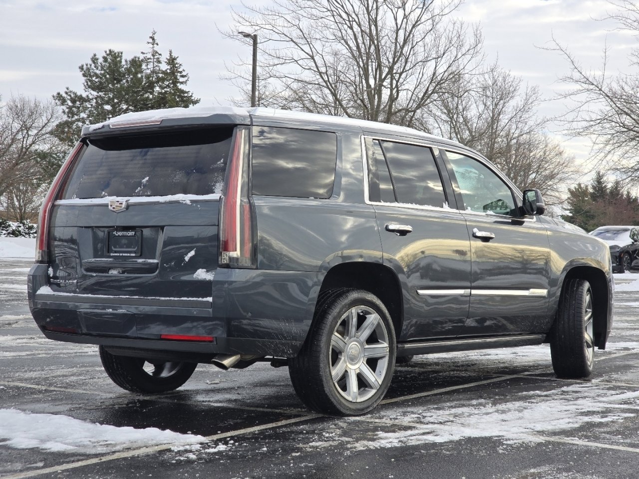 Used 2019 Cadillac Escalade Premium Luxury image 21