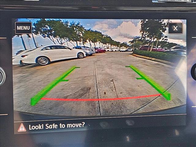 Used 2019 Volkswagen Golf 4-Door image 14