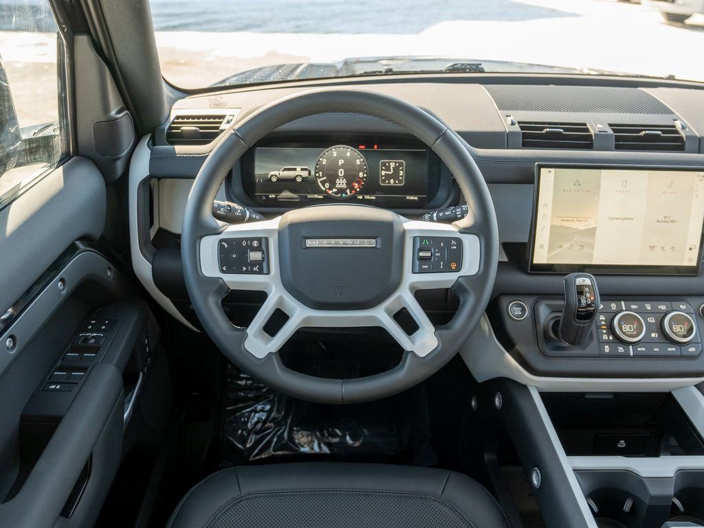 New 2025 Land Rover Defender 130 S image 12