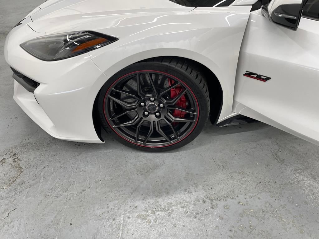 Used 2023 Chevrolet Corvette Z06 image 28