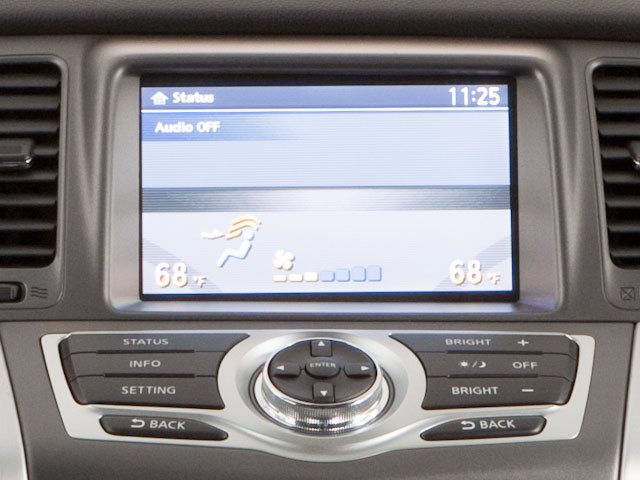 Used 2013 Nissan Murano LE w/ Platinum Pkg AWD/4WD image 22