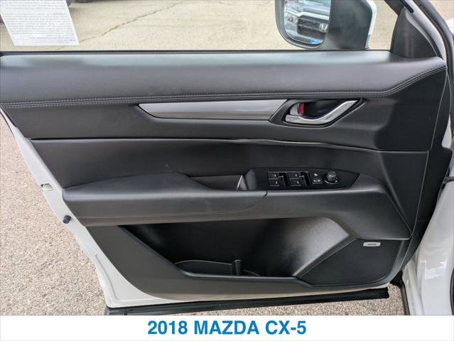 Used 2018 MAZDA CX-5 Touring w/ Preferred Equipment Package AWD/4WD image 12