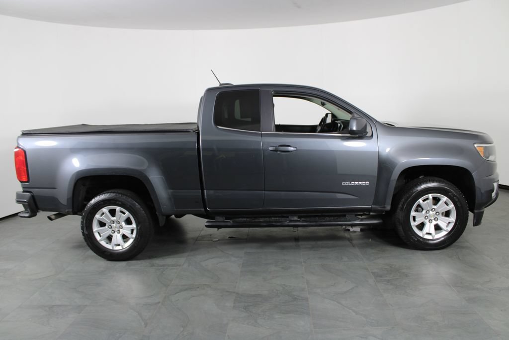 Used 2016 Chevrolet Colorado LT w/ LT Convenience Package RWD image 11