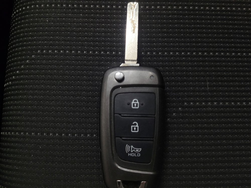 Used 2021 Hyundai Venue SE image 27