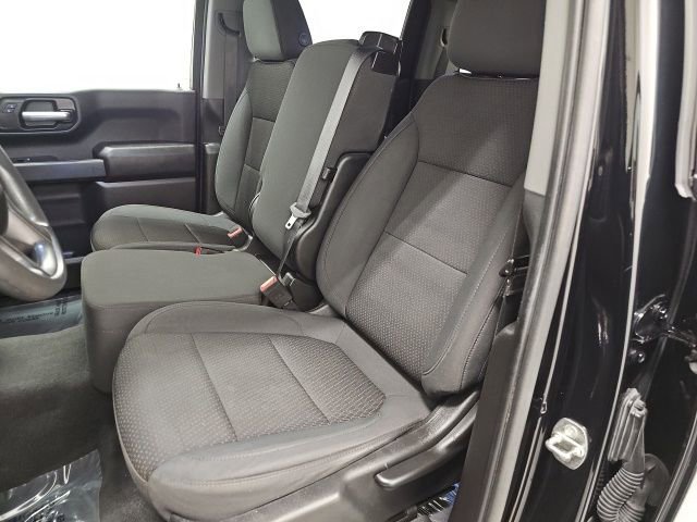 Used 2021 Chevrolet Silverado 1500 Custom image 14