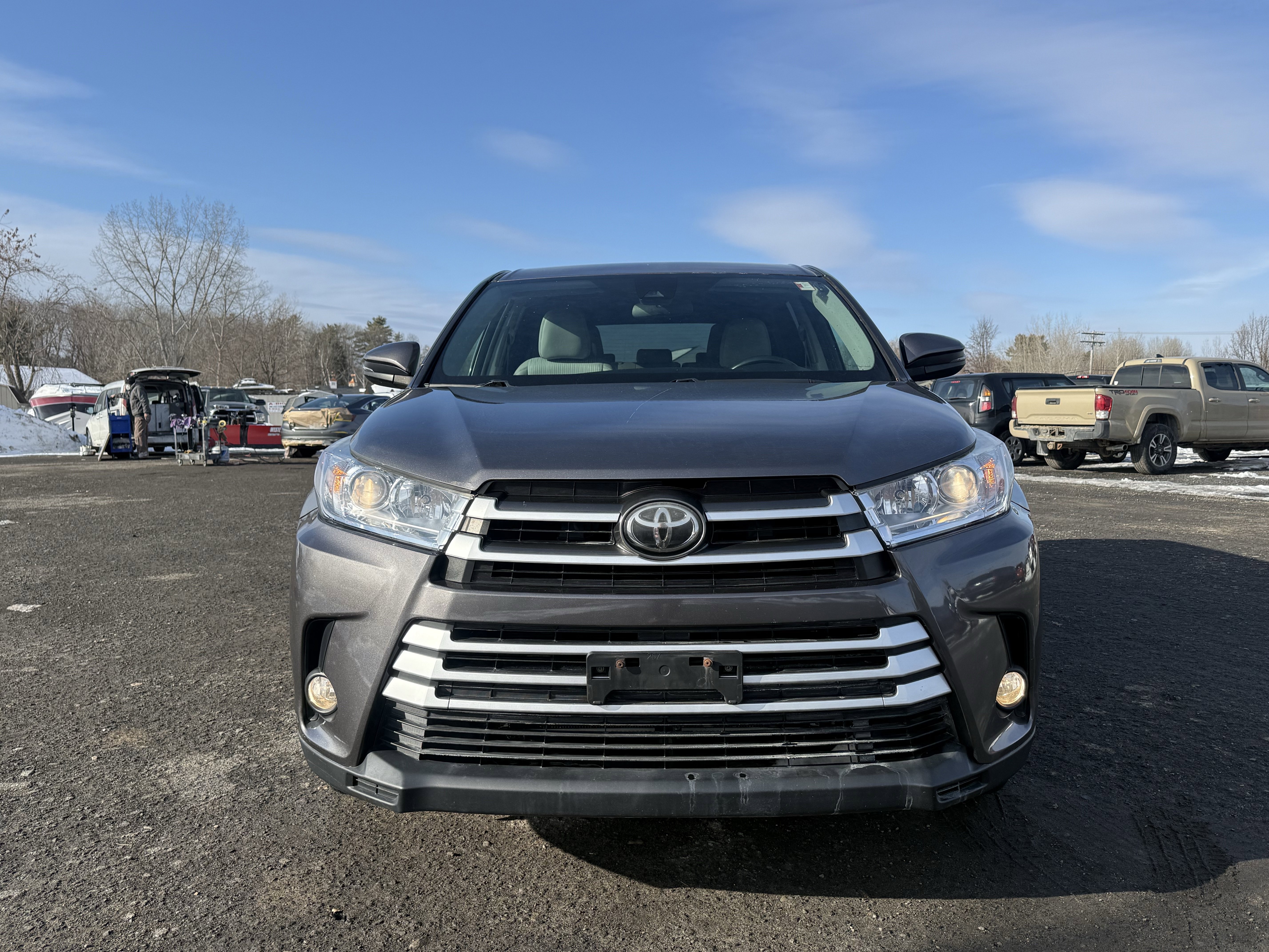 Used 2017 Toyota Highlander Plus image 12