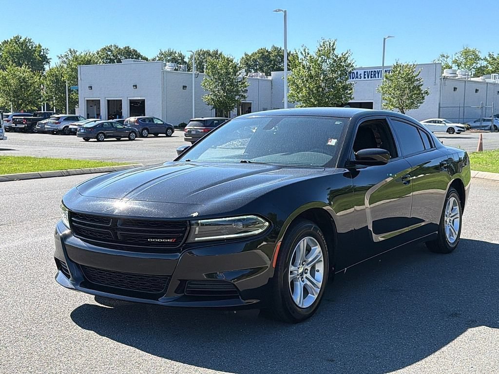 Used 2023 Dodge Charger SXT RWD image 6