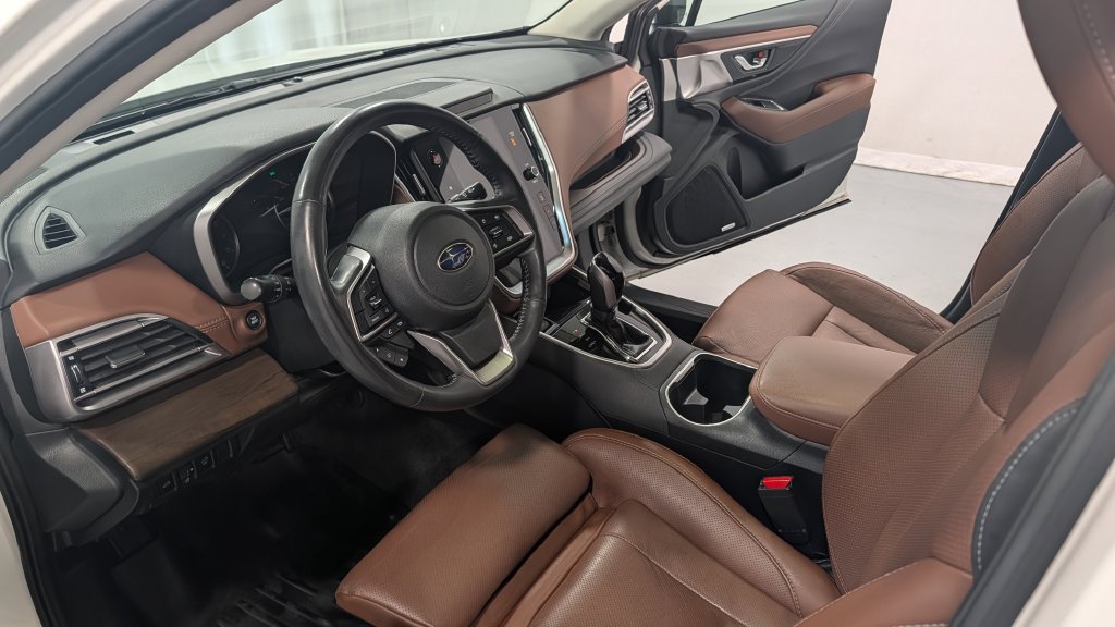 Used 2021 Subaru Outback Touring XT AWD/4WD image 13