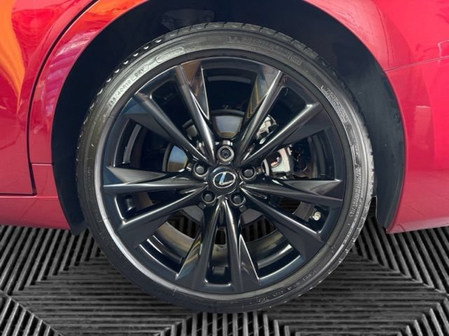 Used 2025 Lexus ES 300h F Sport w/ Accessory Package (Z1) FWD image 31