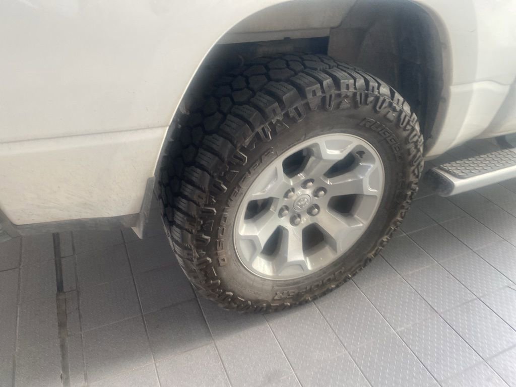 Used 2022 RAM 1500 Lone Star image 12