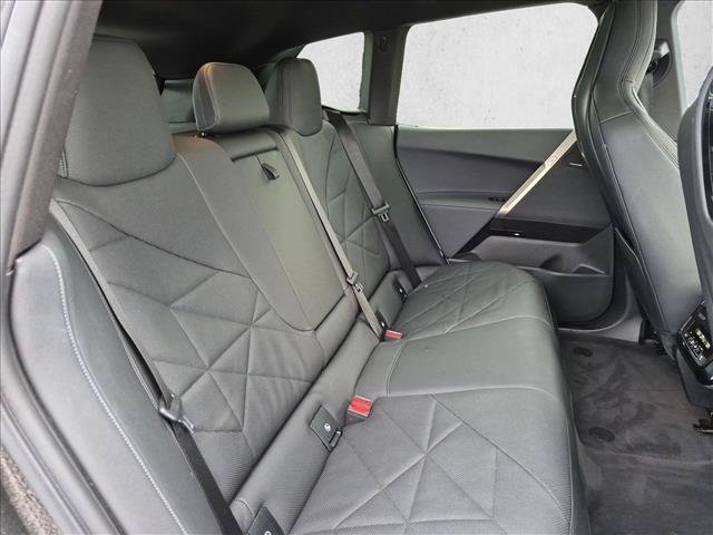 Used 2024 BMW iX xDrive50 w/ Premium Package AWD/4WD image 21