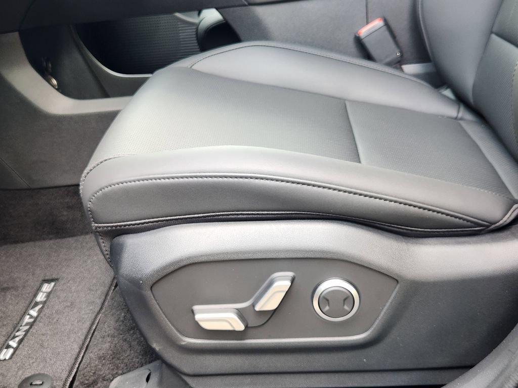 New 2026 Hyundai Santa Fe SEL FWD image 17