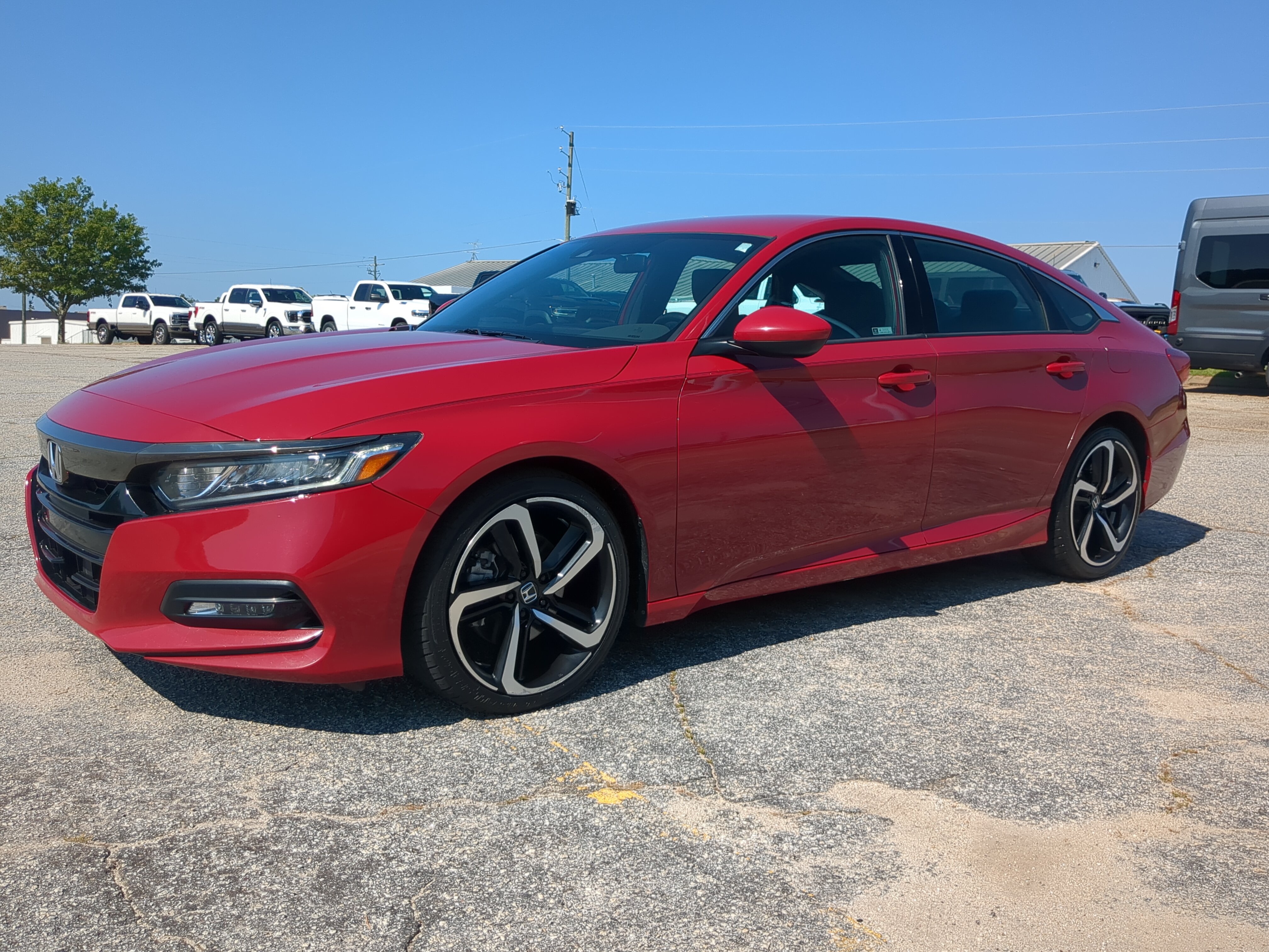 Used 2018 Honda Accord Sport image 6