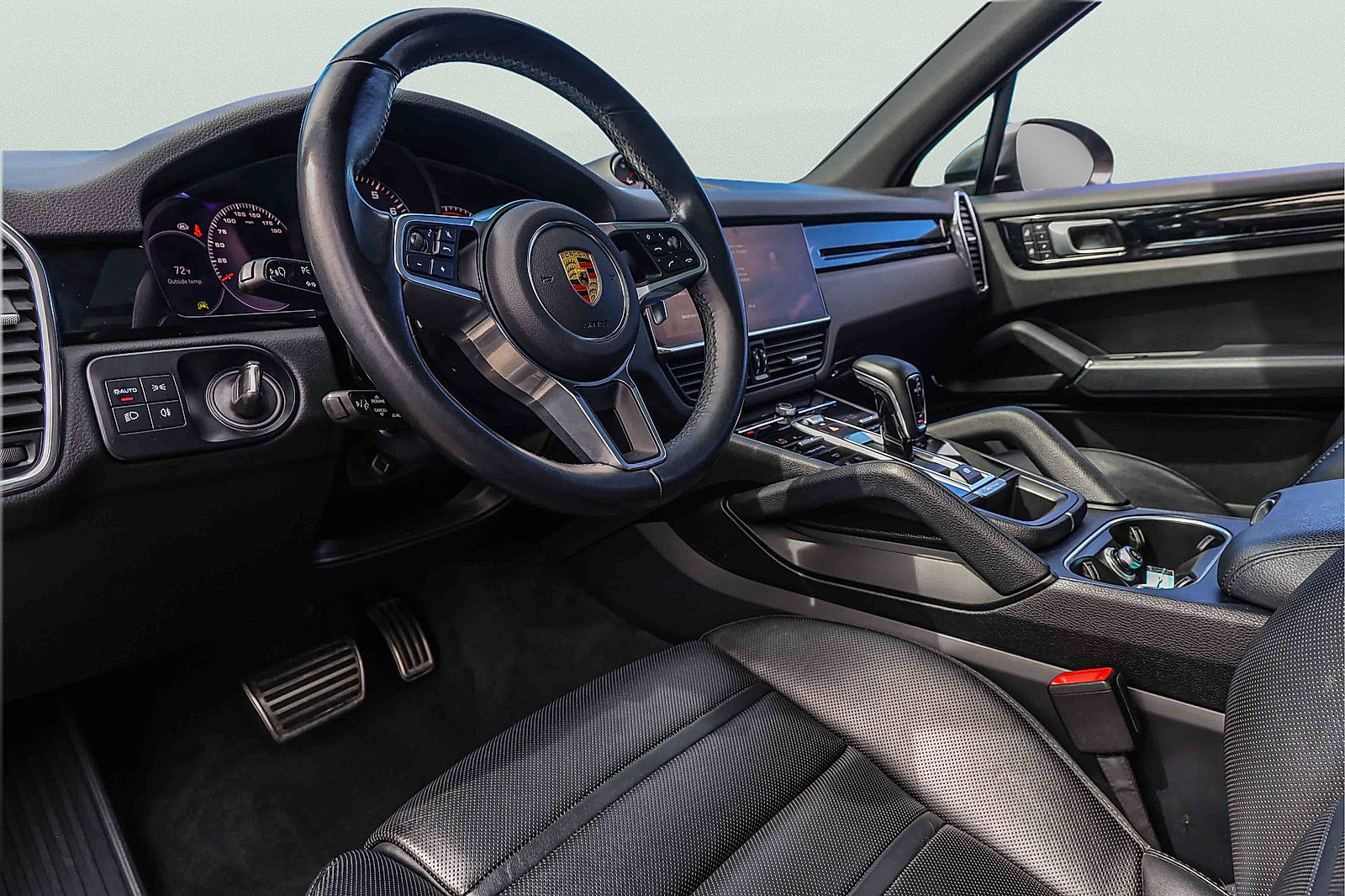 Used 2022 Porsche Cayenne S AWD/4WD image 7