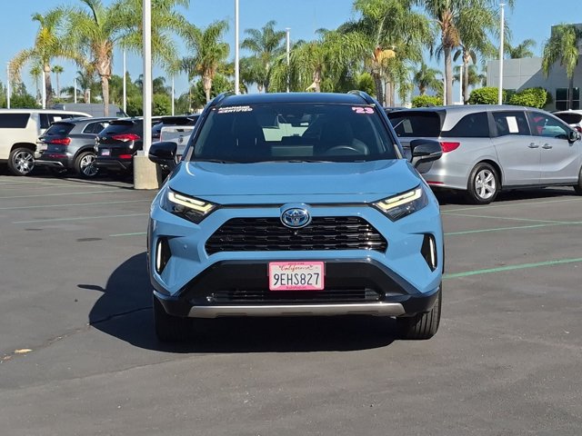 Used 2023 Toyota RAV4 XSE AWD/4WD image 2
