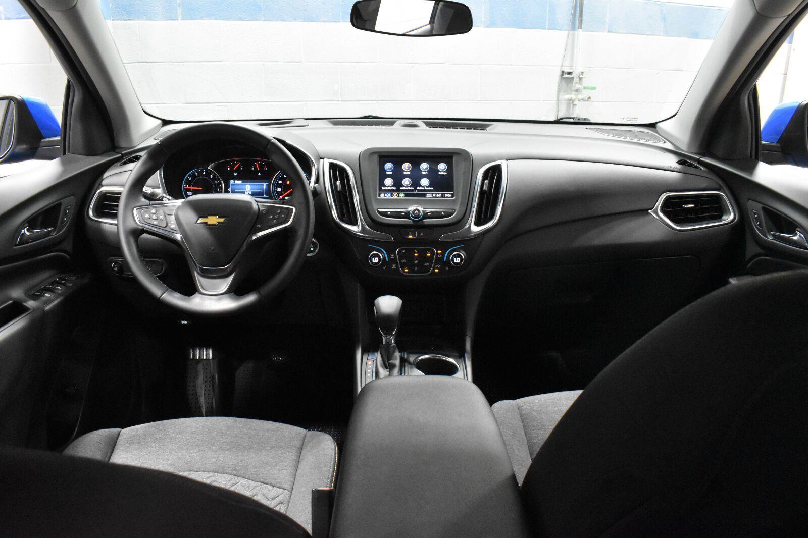 Used 2024 Chevrolet Equinox LT w/ LPO, Floor Liner Package FWD image 5