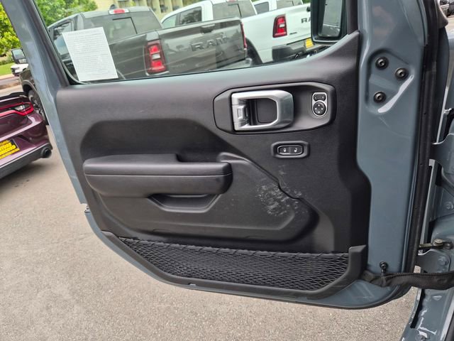 Used 2024 Jeep Wrangler Unlimited AWD/4WD image 26