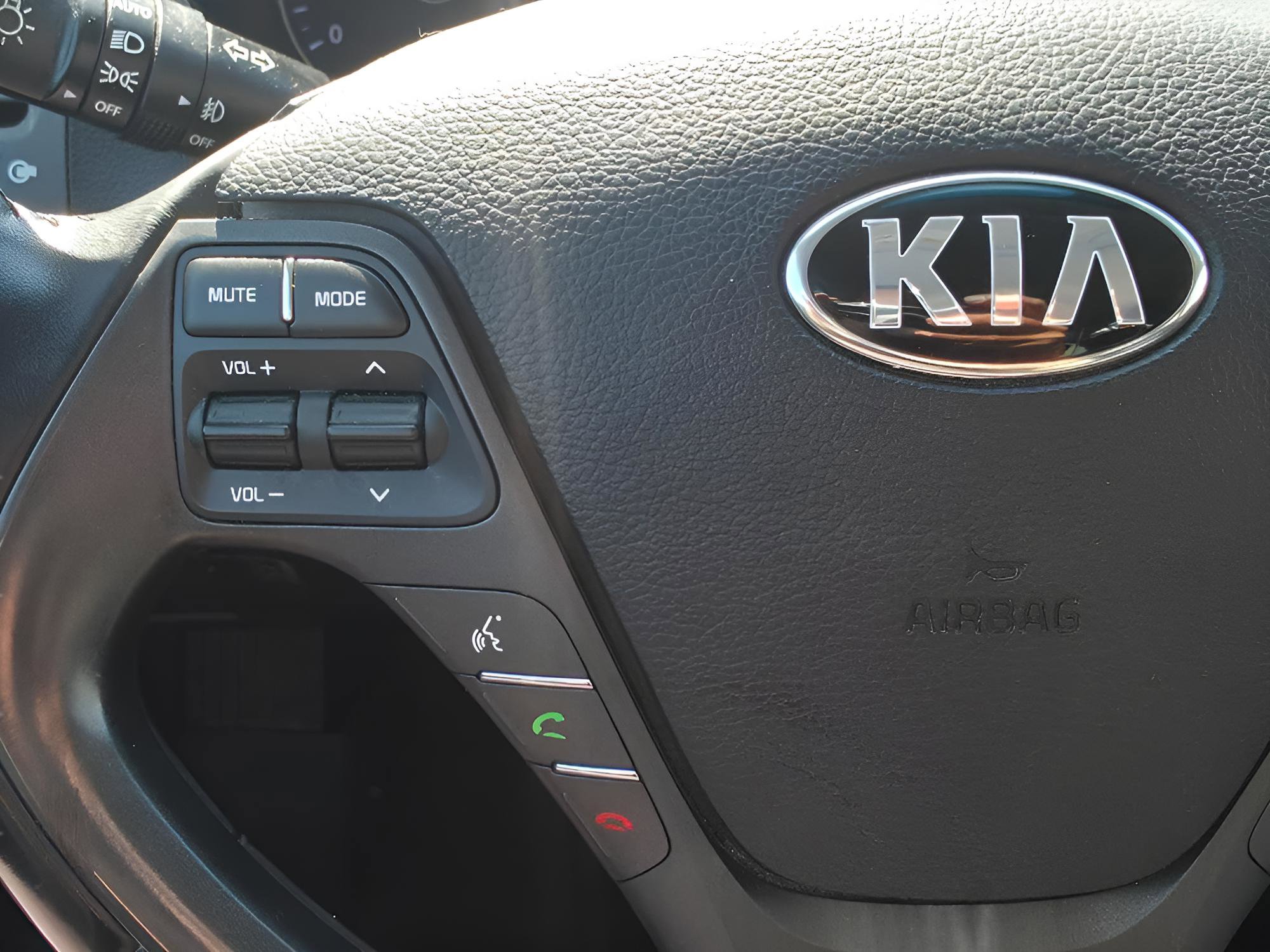Used 2014 Kia Forte EX FWD image 26