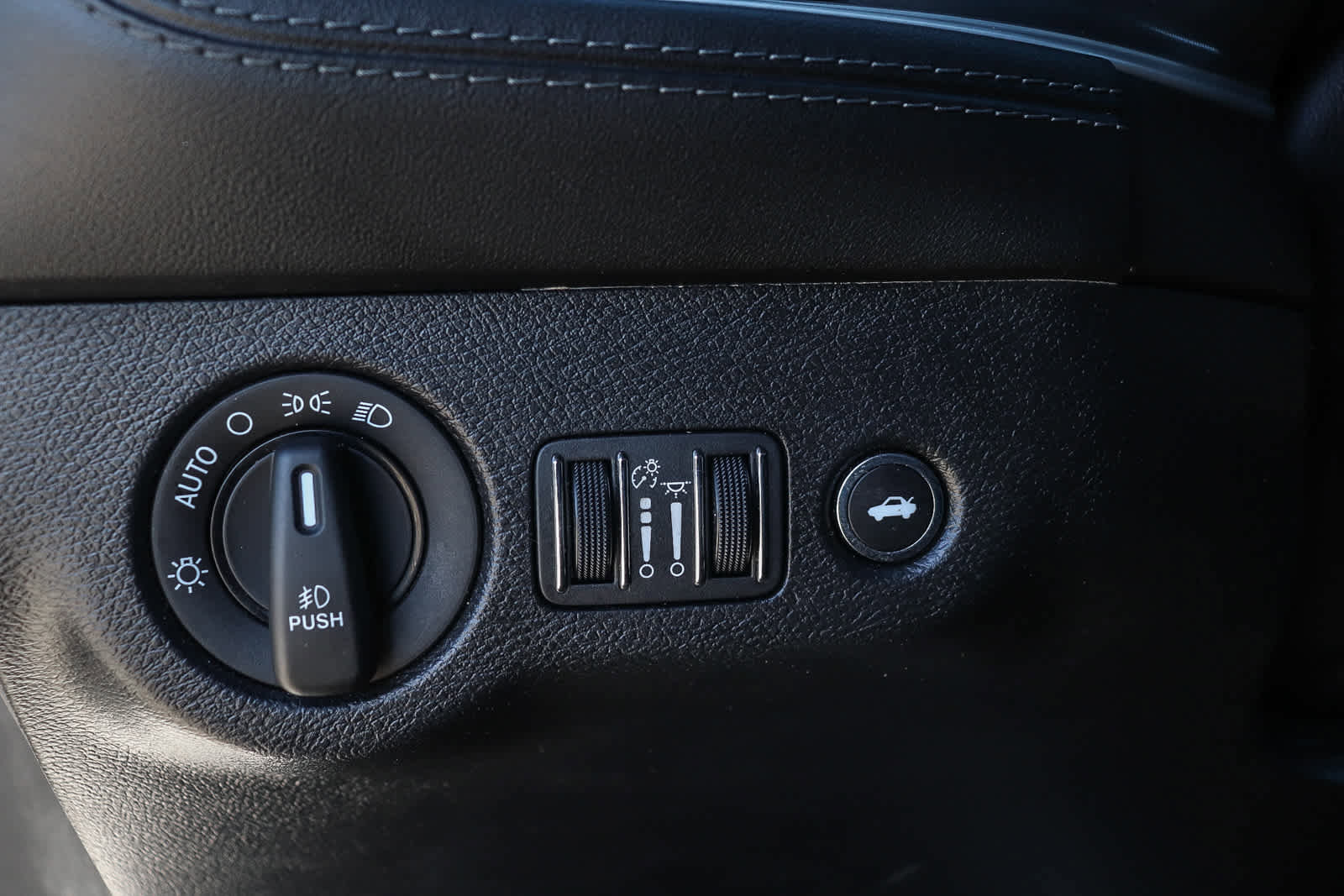 Used 2022 Dodge Challenger R/T Scat Pack w/ 1320 Plus Group image 29